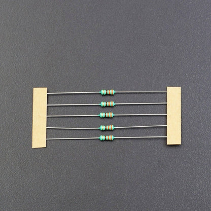Resistor 33 Ohms com Potência 1/4W e Precisão de 5 Resistor 33 Ohms com Potência 1/4W e Precisão de 5