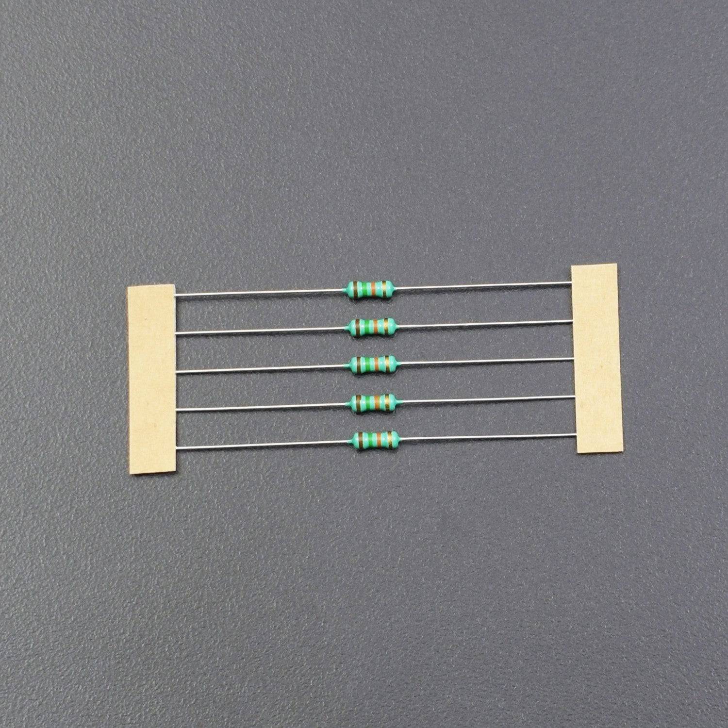 15K Ohm Resistance 1/4W Power Rating  5% Tolerance Carbon Film Resistor - RS606 - REES52