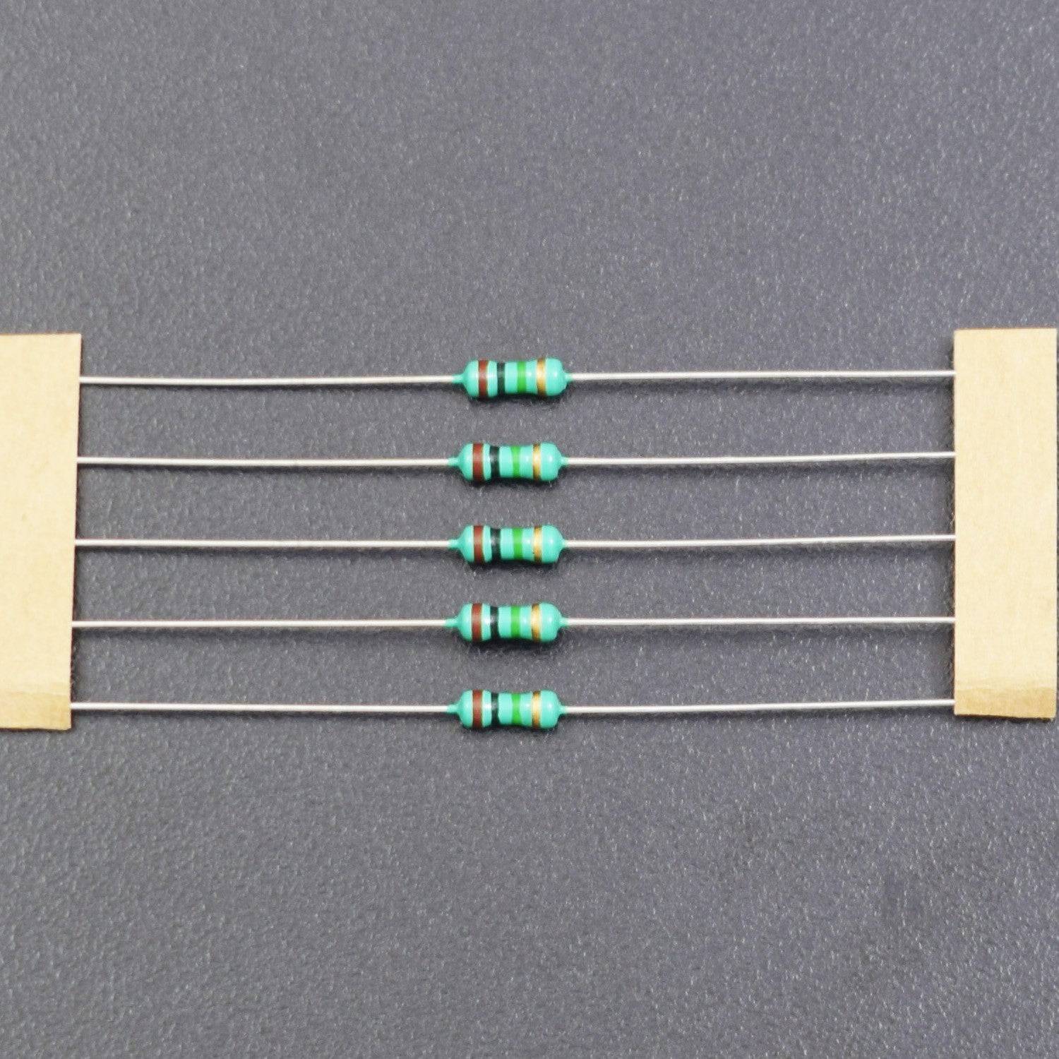 1M  Ohm Resistance 1/4W Power Rating  5% Tolerance Carbon Film Resistor - RS617 - REES52