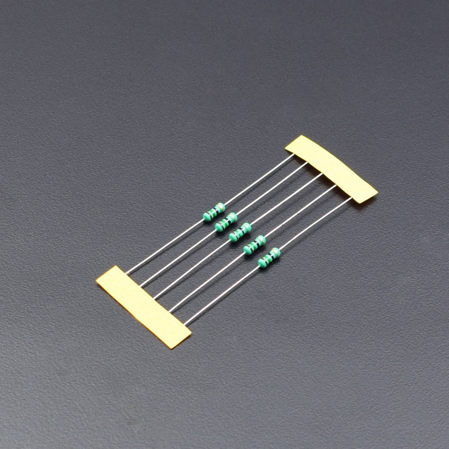 15  Ohm Resistance 1/4W Power Rating  5% Tolerance Carbon Film Resistor- RS621 - REES52