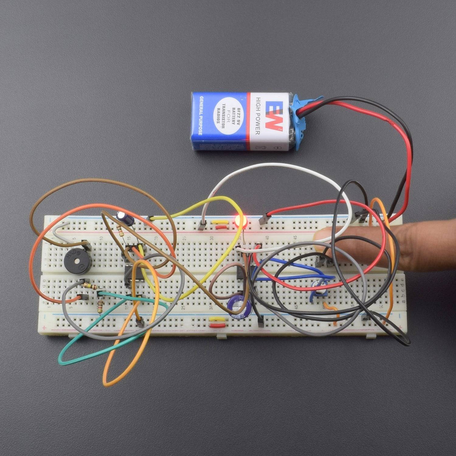 Make a Door Bell using NE555 Timer IC - KT955 - REES52