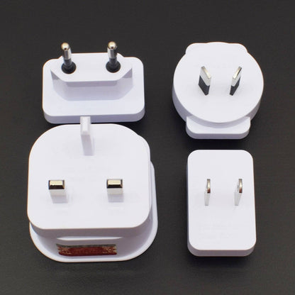 Universal Travel Adapter with 4 plugs with Lighting Protection (WP-C8A) - RS578 - REES52