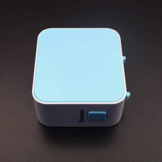 4 USB Ports 3.1A Worldwide Travel Charger Adapter With Universal Plug Kit - RS524 - REES52