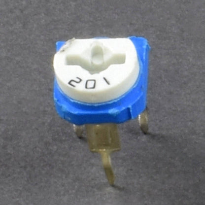 Glow an led by Sensing temperature using LM35 - KT828 - REES52