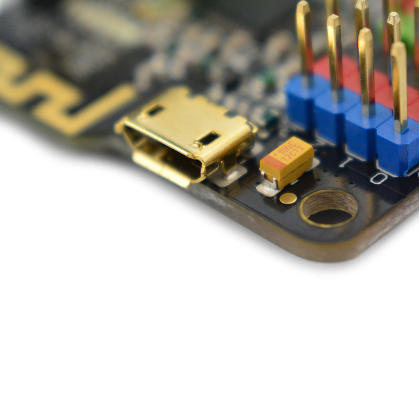 DFRobot Romeo BLE Mini Compact Arduino -Compatible Robot Control Board With Integrated Bluetooth 4.0"