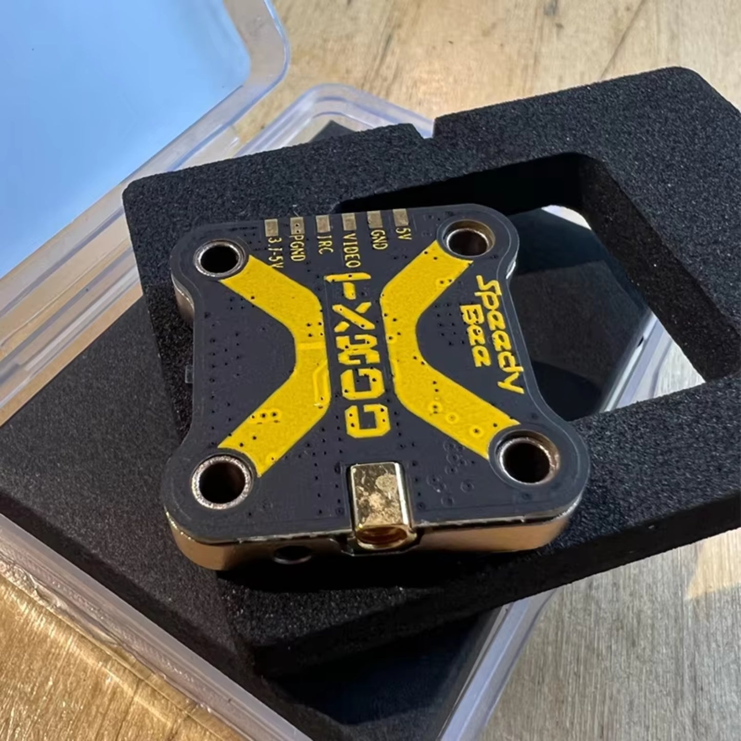 SpeedyBee TX800 5.8GHz FPV Transmitter FPV Video RC Video Transmitter FPV Drone Video Transmitter Module High-Power Video Transmitter For Aerial Photography Drone Accessories- RS6573