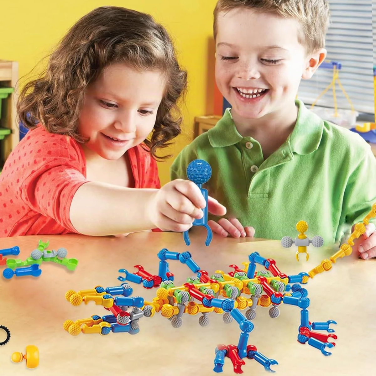 125 PCS STEM Building Blocks Educational Construction Toy Set For Kids Ages 3–8 With Storage Box - RS9306