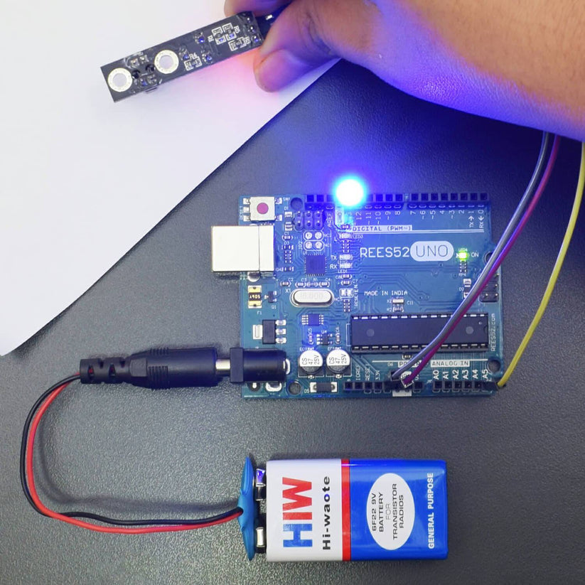 Turn on and off Led using Tracking Sensor Module – REES52