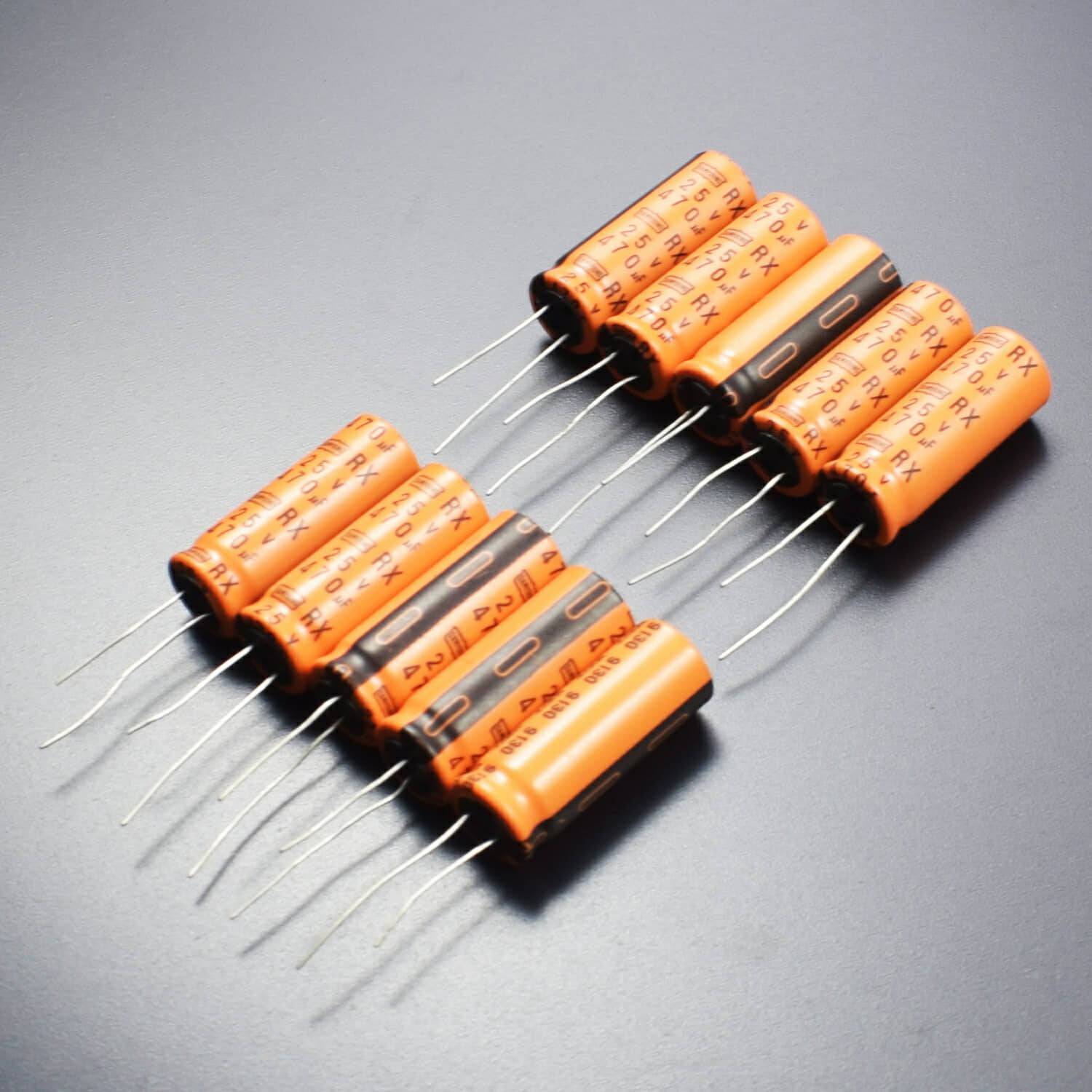 470uF 25V EEUFR1E471L Slim Ultra Low ESR Electrolytic Capacitors - Pack of 5 -RS2085 - REES52