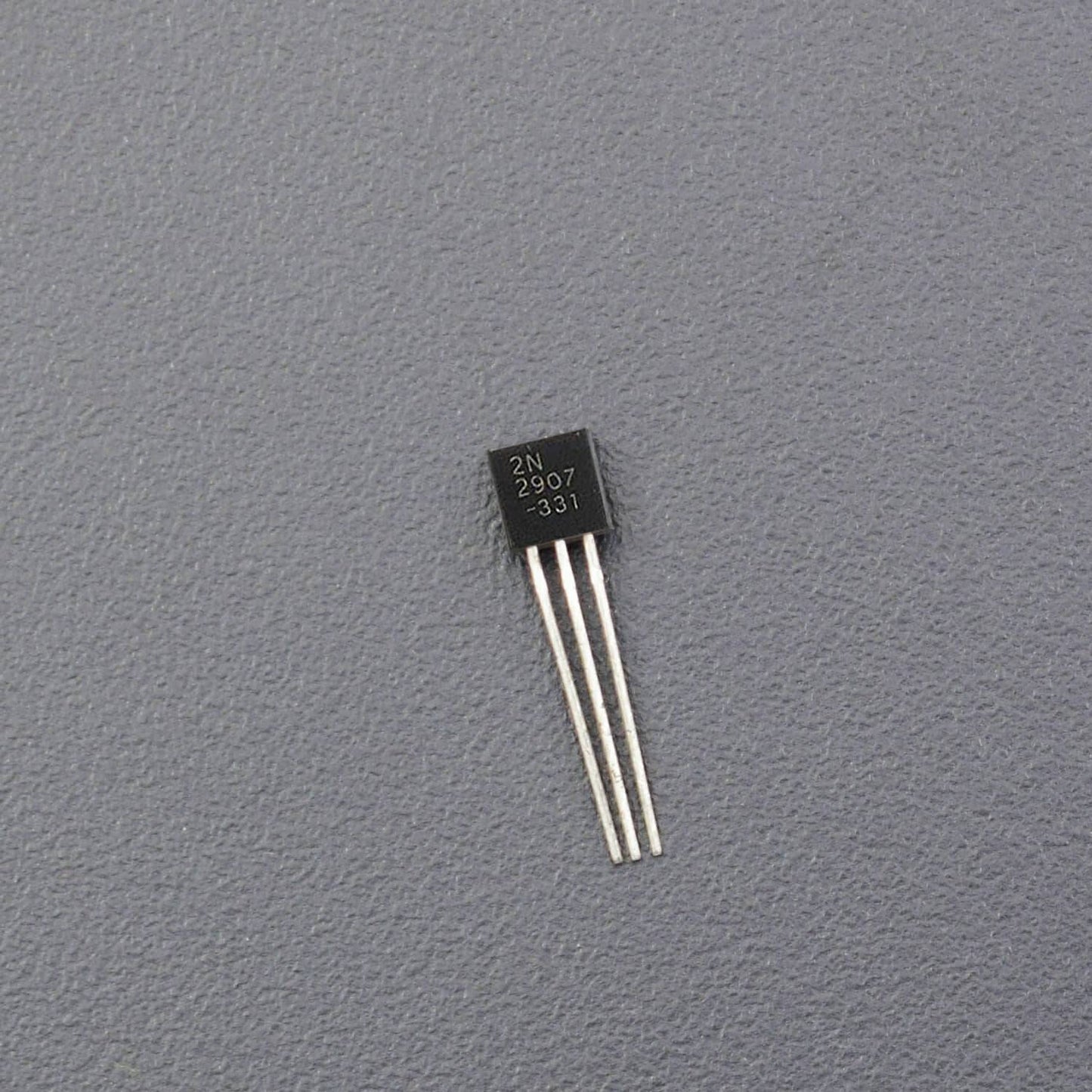 2N2907 2N2907A PNP BJT Transistor TO92 - RS1524 - REES52