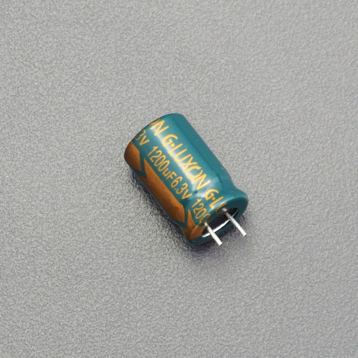 Electrolytic Capacitor, 1200 µF, 6.3 V-Pack of 5 -RS2026 - REES52