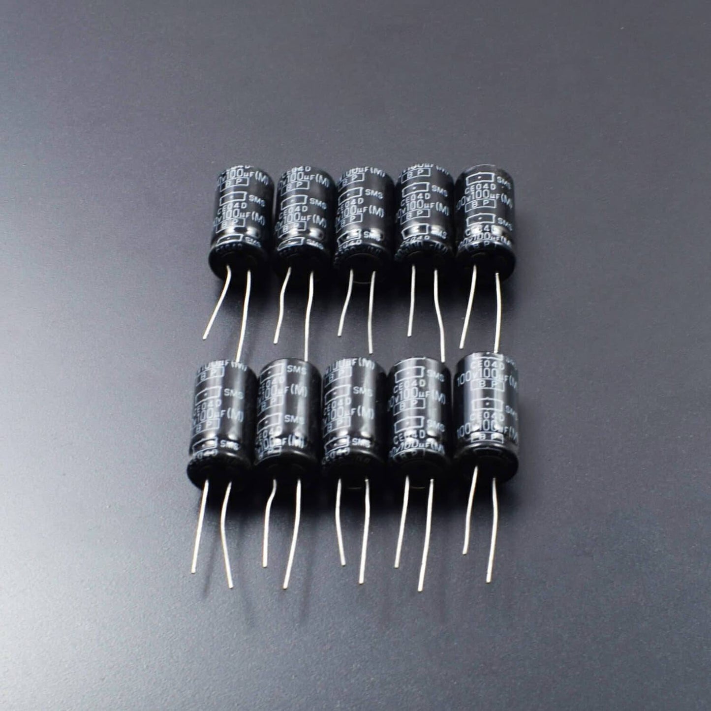 100uF 100V +105°C Aluminum Electrolytic Capacitors - Pack of 5 - RS2090 - REES52