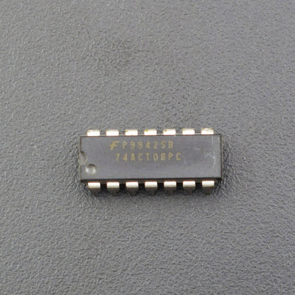 7408 Quad AND Logic Gate IC - RS538 - REES52