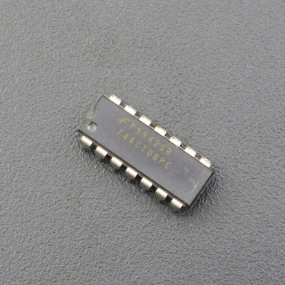 7408 Quad AND Logic Gate IC - RS538 - REES52