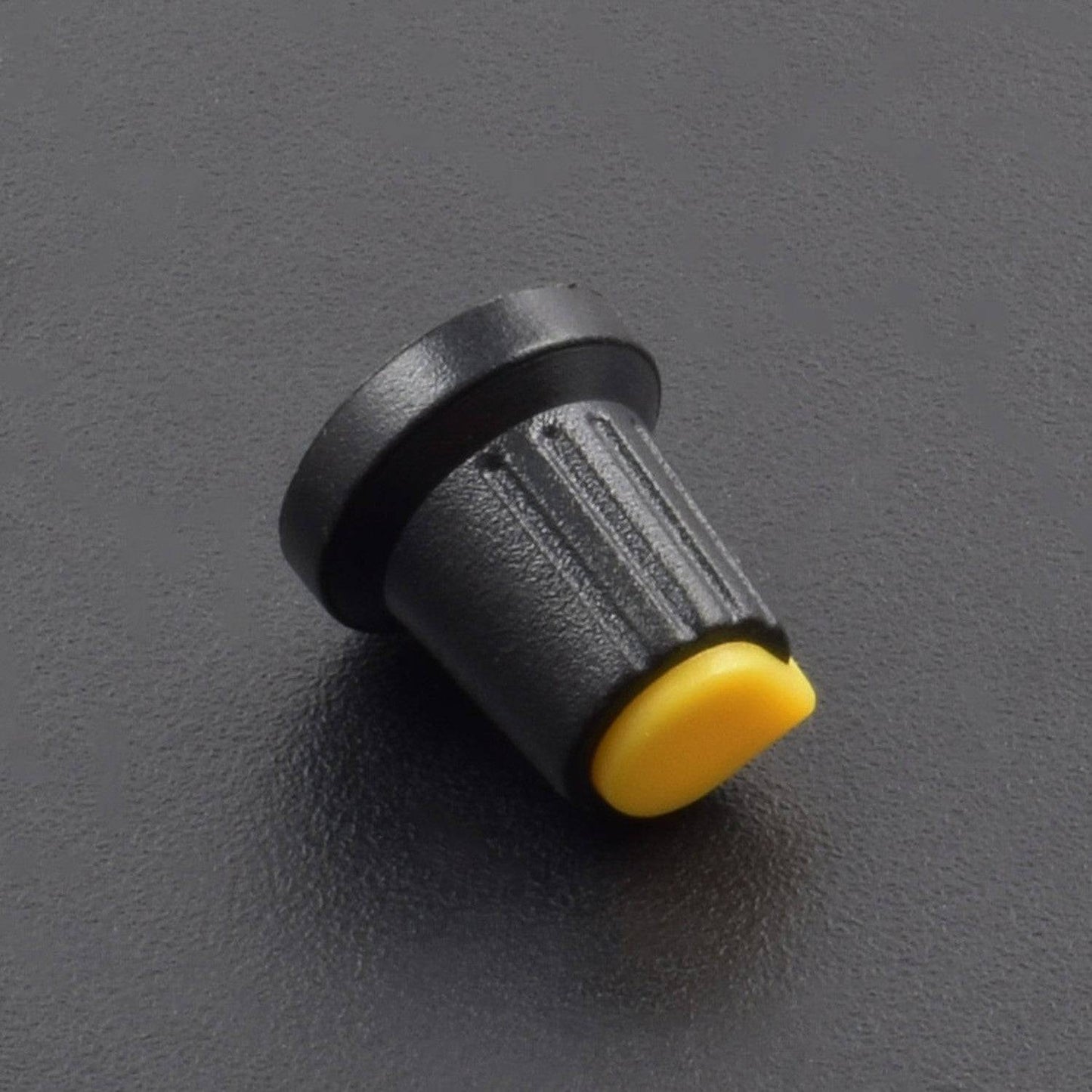 Potentiometer Switch Knob Cap - Yellow - AC121 - REES52