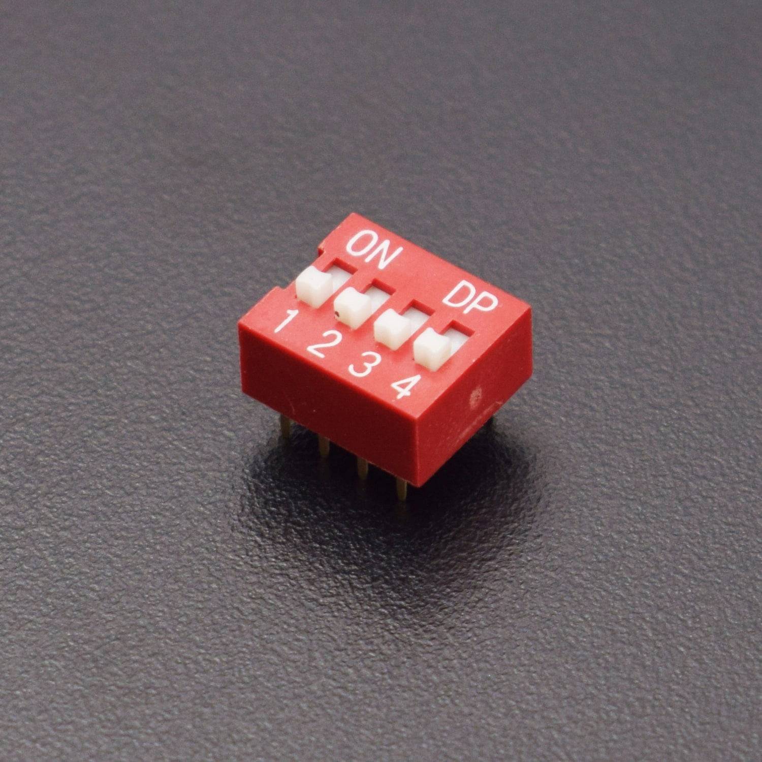 4 Position DIP Switch - RS224 - REES52