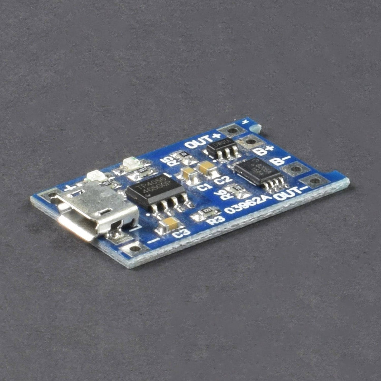 Micro Usb 5V 18650 Lithium Battery 1A Charging Module With TP4056 Protection - RS229 - REES52