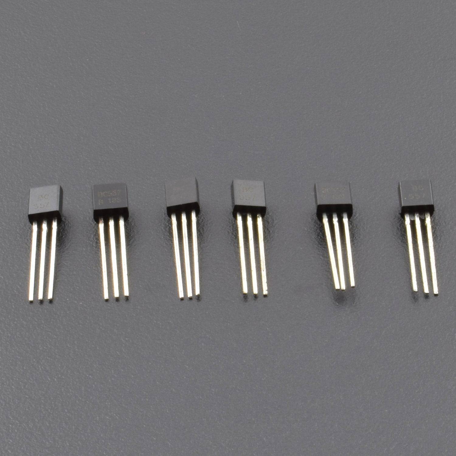 100 pcs Assorted transistors combo BC547 BC557 2N2222 2N3904 2N3906 NPN PNP 20 pcs each - RC288 - REES52