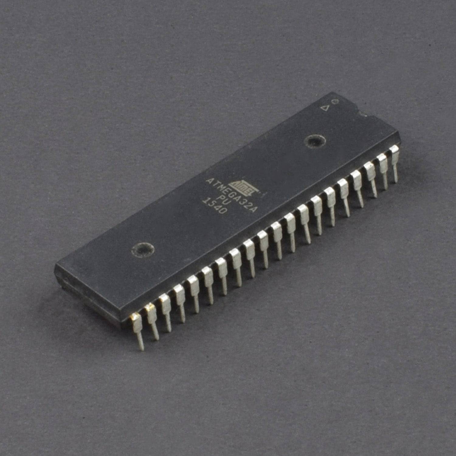Microcontroller IC ATMEL ATMEGA32 40 Pin - IC101 – REES52