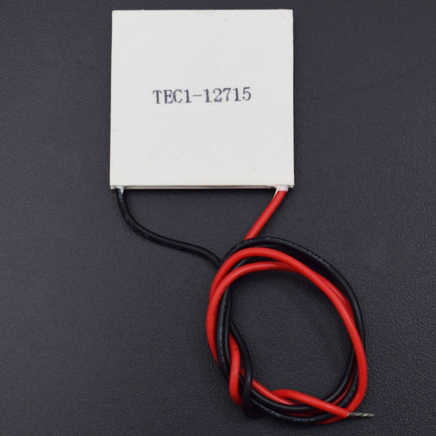 Aexit TEC1-12710 10A 15V 40x40x3.4mm Thermo-elektrische koeler Peltier-plaatmodule Aexit TEC1-12710 10A 15V 40x40x3.4mm Thermo-elektrische koeler Peltier-plaatmodule