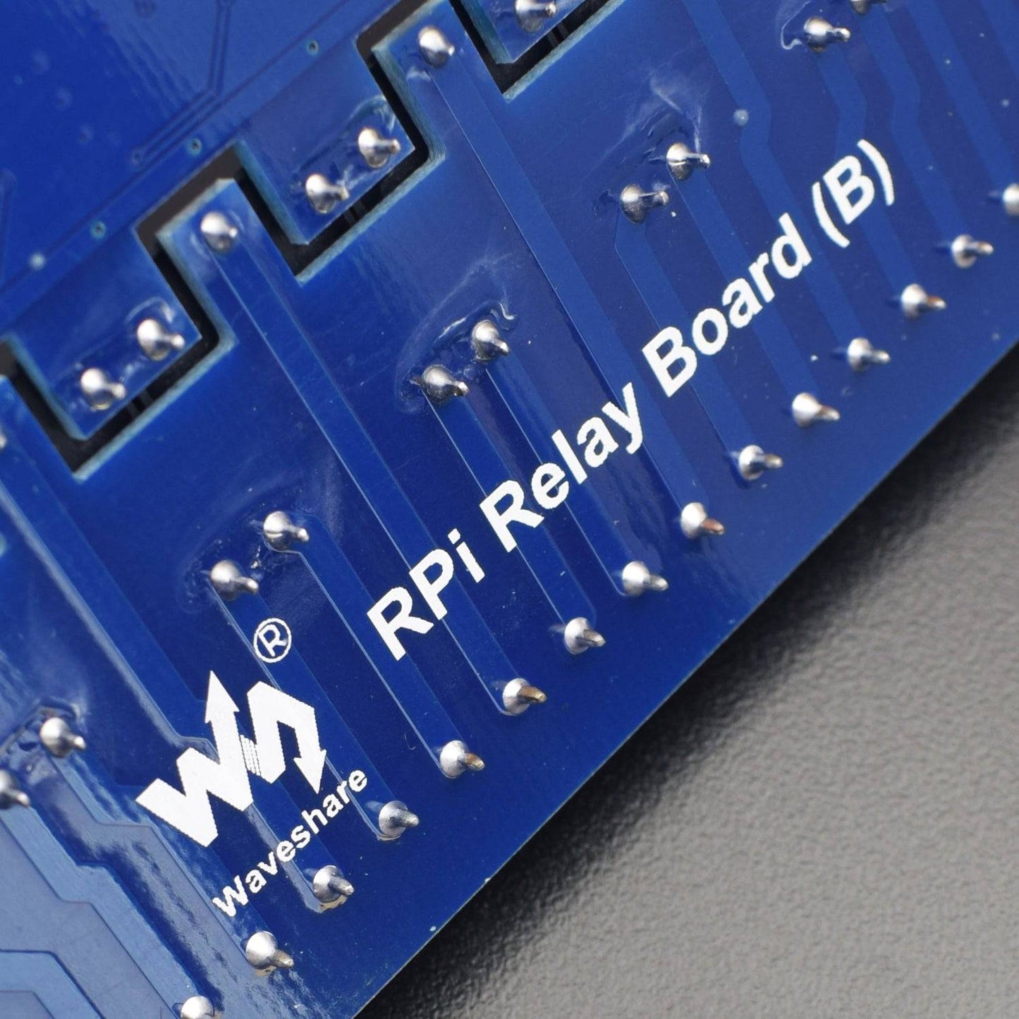 Raspberry Pi Expansion Board 8 Channel Relay Expansion Board 5V Power Supply For Raspberry Pi Control High Voltage - RS2372 - REES52