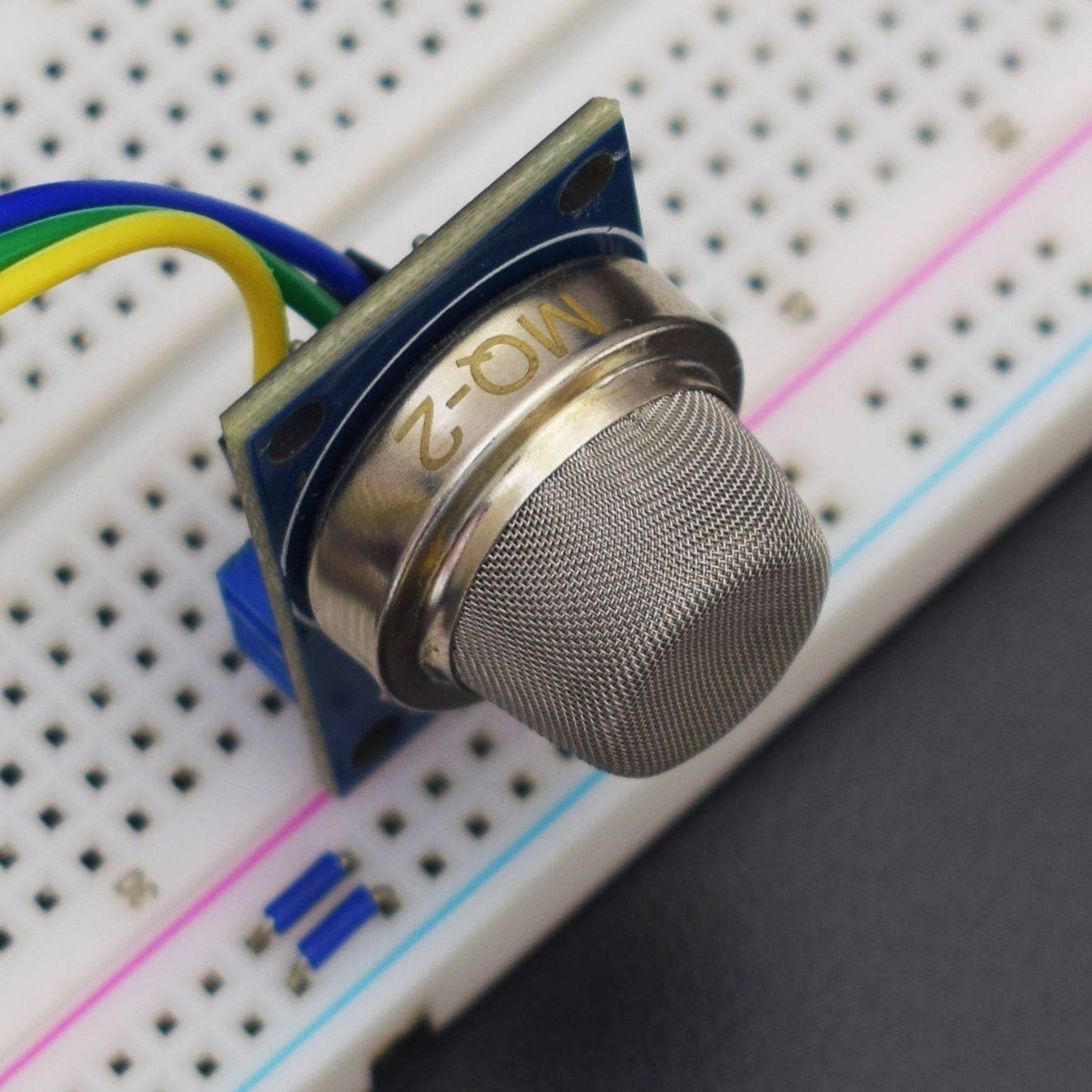 Make a Gas Level Monitoring System using MQ2 Gas Sensor Module with N