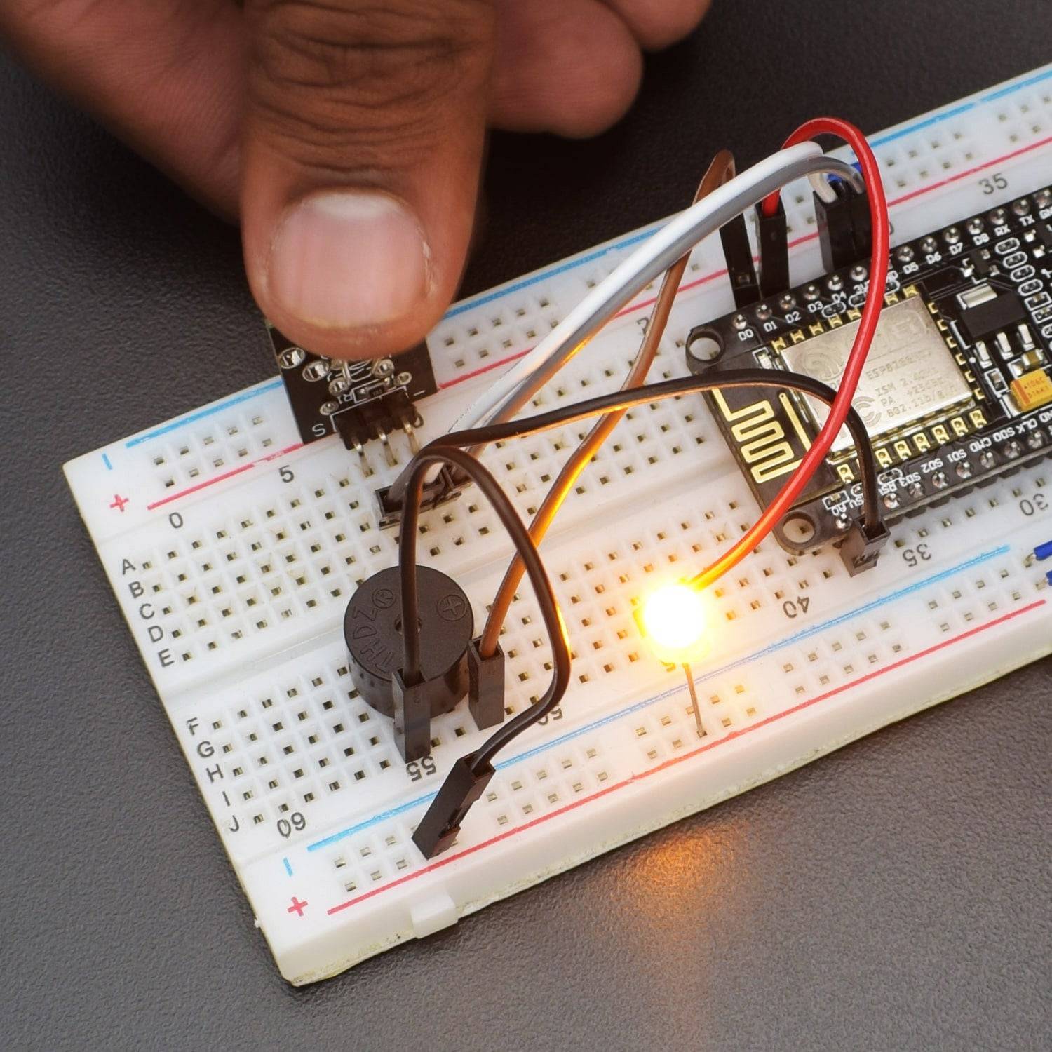 Make a IOT LDR Alarm circuit using LDR module and NodeMCU ESP8266-12E Wi-Fi Module - KT571 - REES52