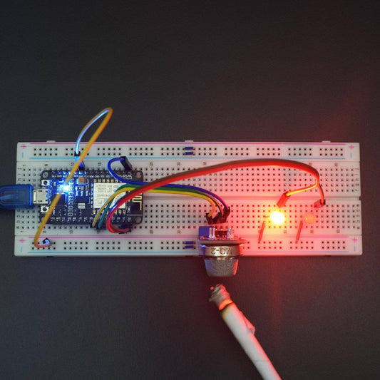 Make an IoT based Gas level controlling system using MQ-2 Gas Sensor module and led with NodeMCU ESP8266-12e Board - KT566 - REES52