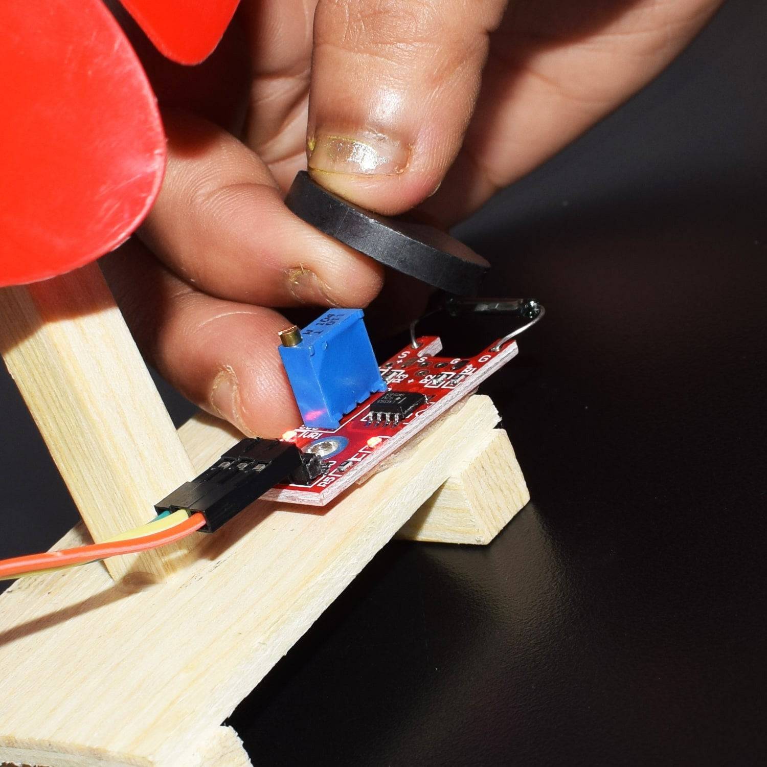 Fan Reed Control Fan using Reed Switch Sensor Module - KT658 – REES52
