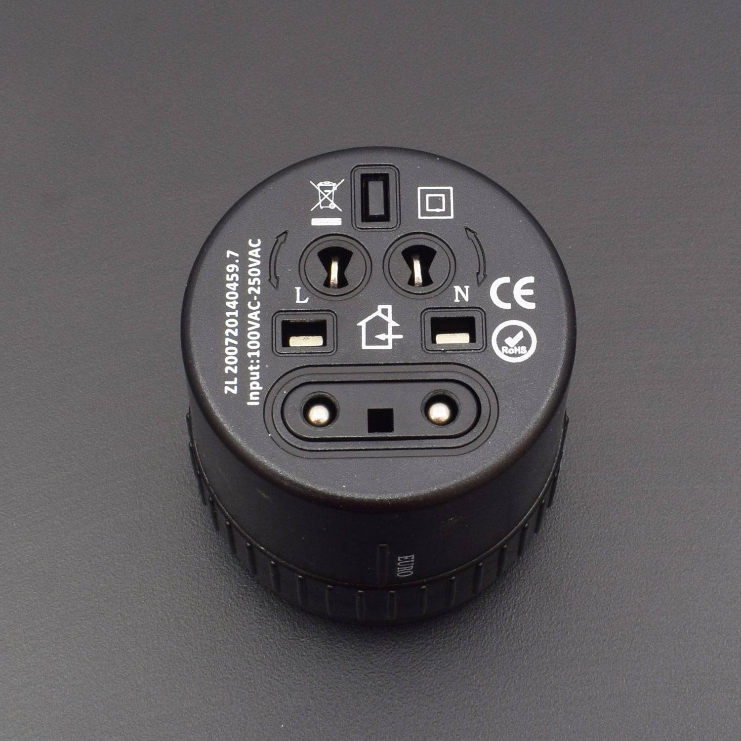 NT680 5V 1000mA 2.1A, 2.4A USB charger Travel Adapter  -RS582 - REES52