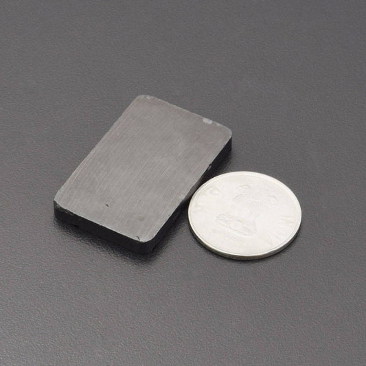 RAW MAGNET 40MM x W 25MM x Th. 4MM (BLACK) - RS845 - REES52