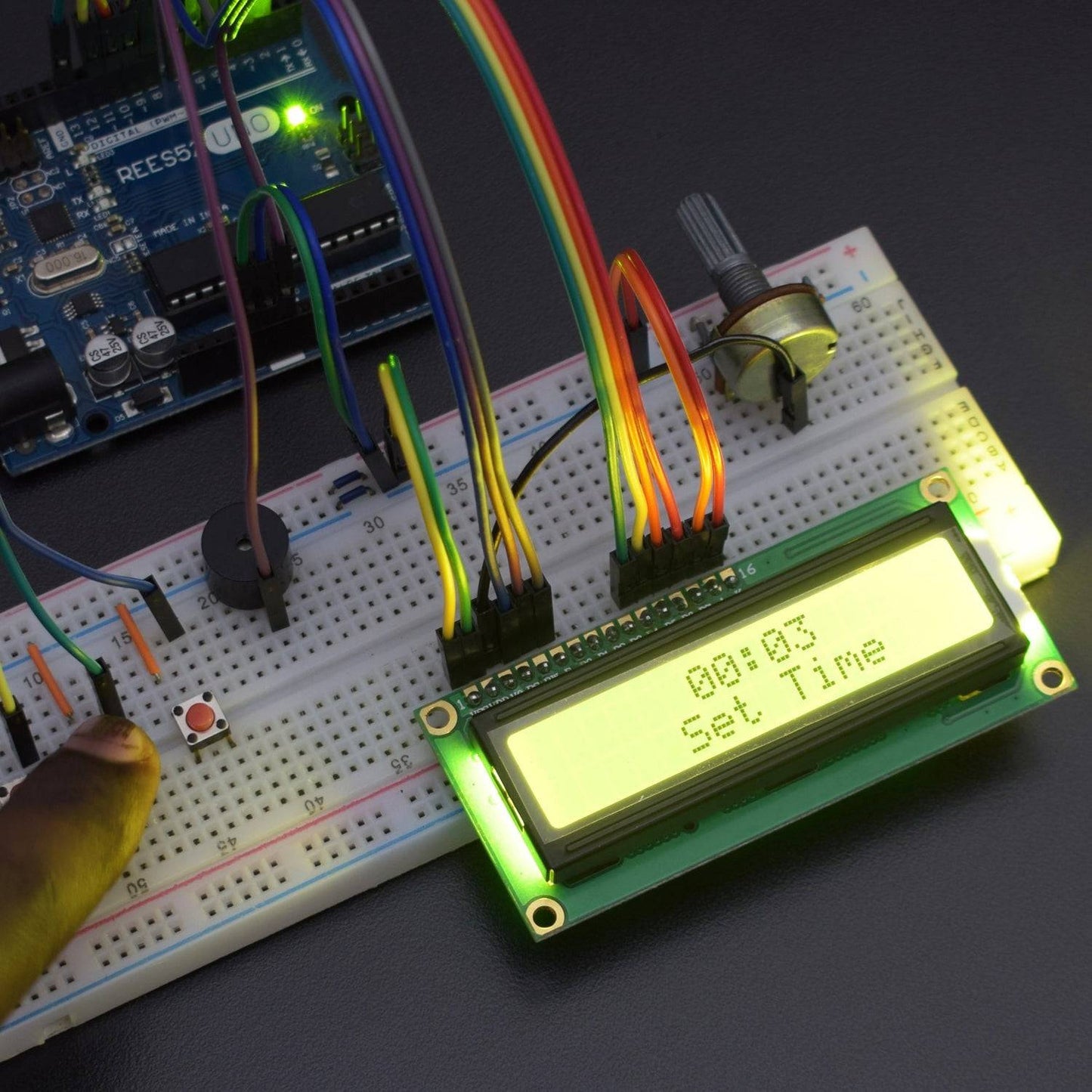 Make a Digital Display alarm clock using 16*2 LCD and buzzer interfacing with Arduino Uno - KT945 - REES52