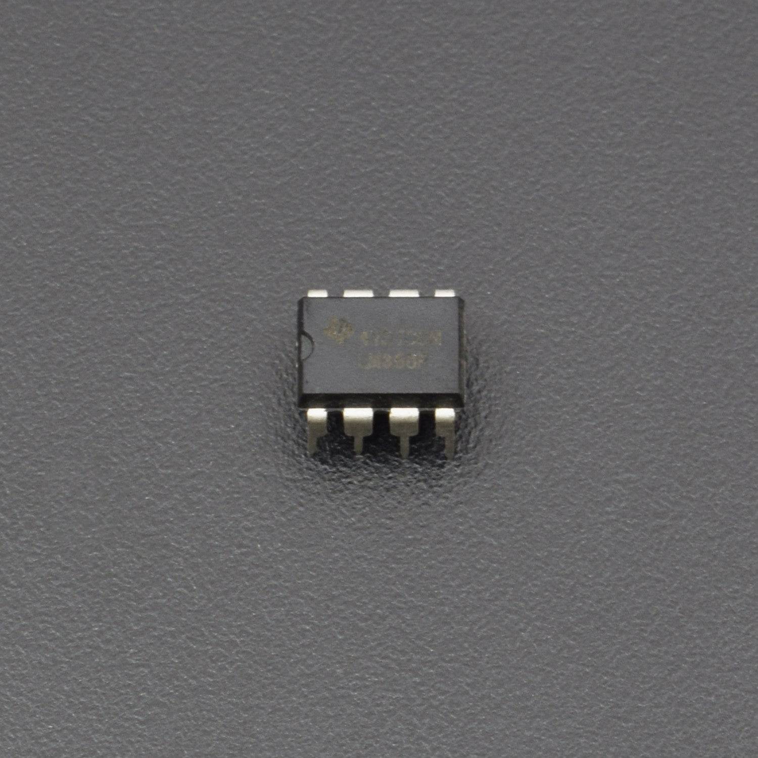 LM358 Operational Amplifier IC for basic projects - RS412 - REES52