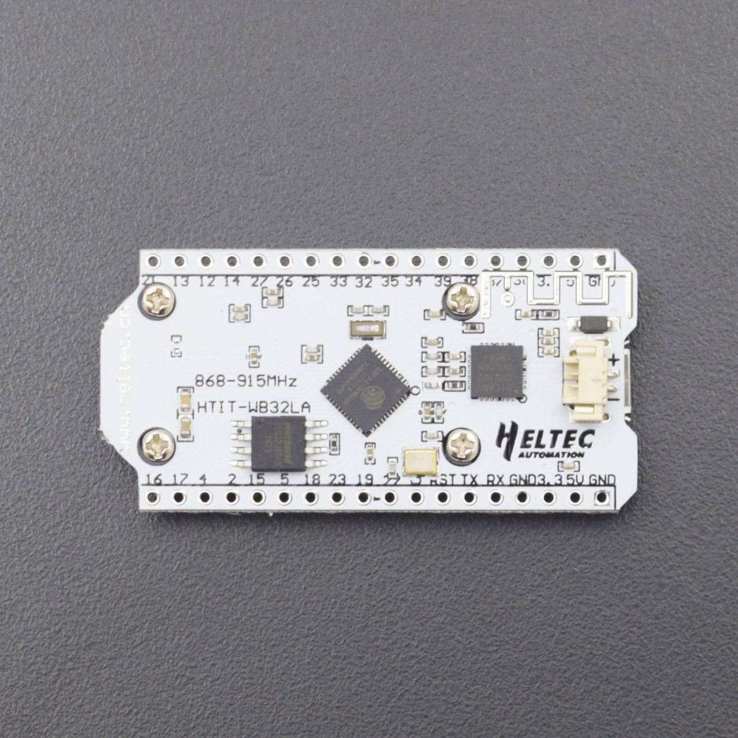 Lora Module 868MHz-915MHz 0.96 OLED Display ESP32 ESP-32S WiFi Bluetooth Development Board(Without antenna ) - RS1844 - REES52