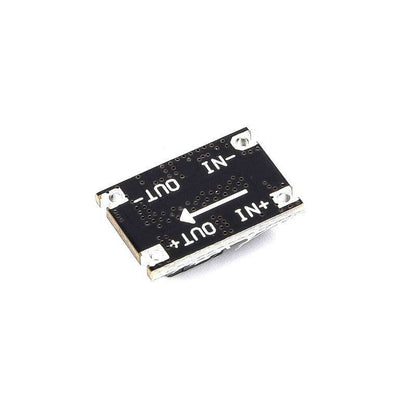 Ultra-Small Size DC-DC 5V 3A BEC Power Supply Buck Step Down Module - RS3305 - REES52